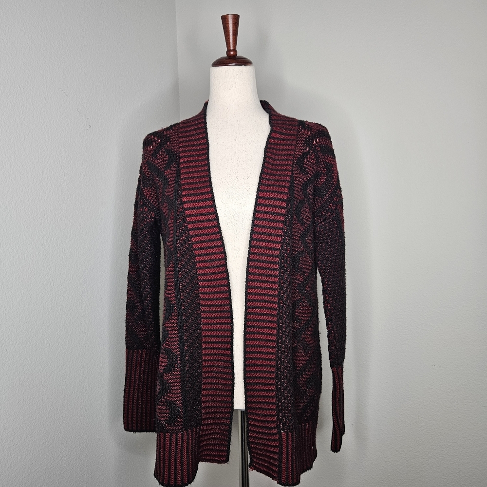 Open front cardigan knit sweater size Medium burgundy and black Romeo & Juliet